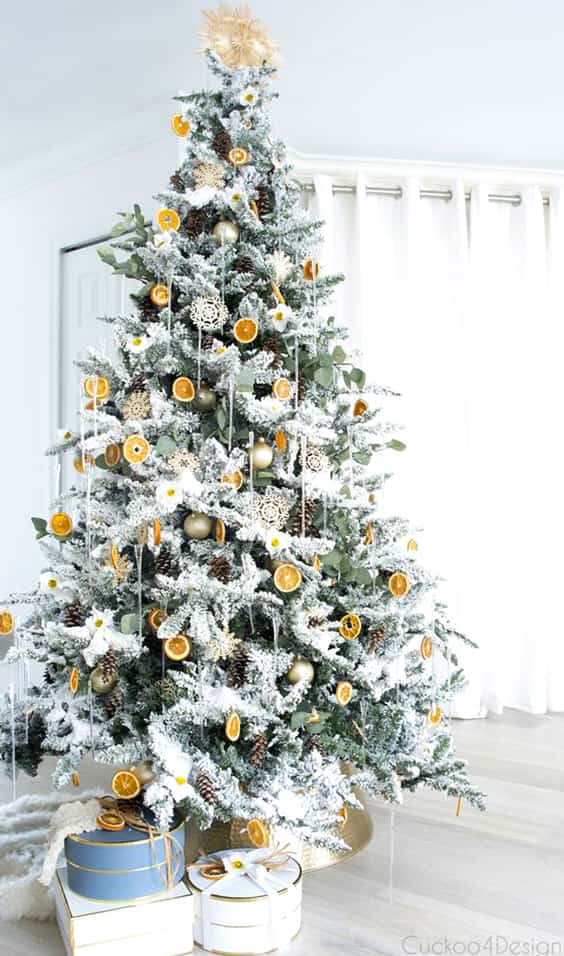 72 Best Christmas Tree Decoration Ideas To Get Inspired This Year