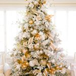 gold-christmas-tree-decor-idea