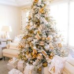 gold-christmas-tree-decor-idea-2020