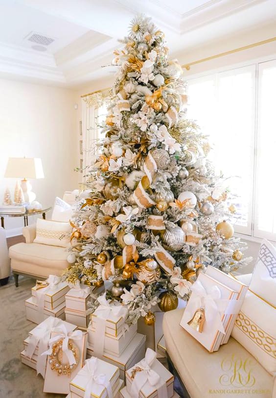 72 Best Christmas Tree Decoration Ideas To Get Inspired This Year