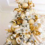 gold-elegant-christmas-tree-idea