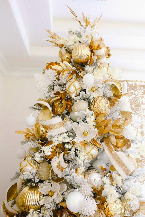 72 Best Christmas Tree Decoration Ideas To Get Inspired This Year