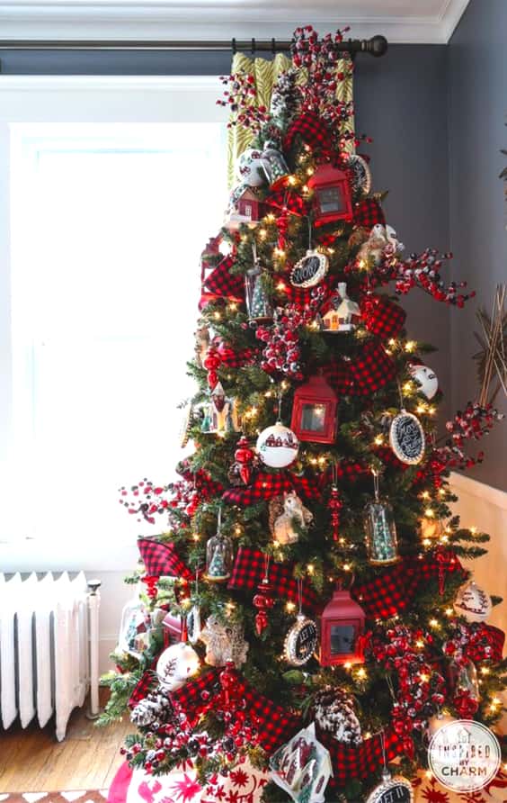 72 Best Christmas Tree Decoration Ideas To Get Inspired This Year