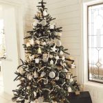 rustic-christmas-tree-idea