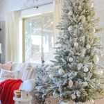 snowy-white-christmas-tree-idea