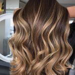 caramel-highlights-hair-color