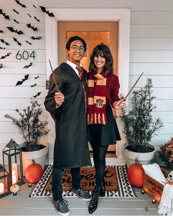 12 Inspiring Halloween Costume Ideas For Friends And Couples