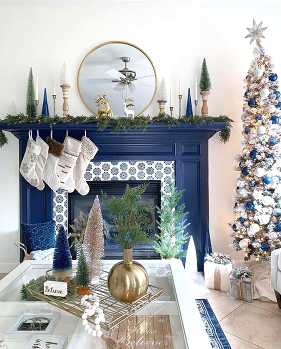 32 Merriest Living Room Decoration Ideas For Christmas