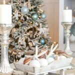 32 Merriest Living Room Decoration Ideas For Christmas