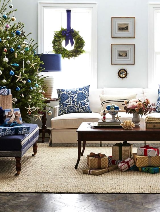 32 Merriest Living Room Decoration Ideas For Christmas