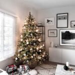 32 Merriest Living Room Decoration Ideas For Christmas