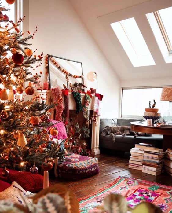 32 Merriest Living Room Decoration Ideas For Christmas