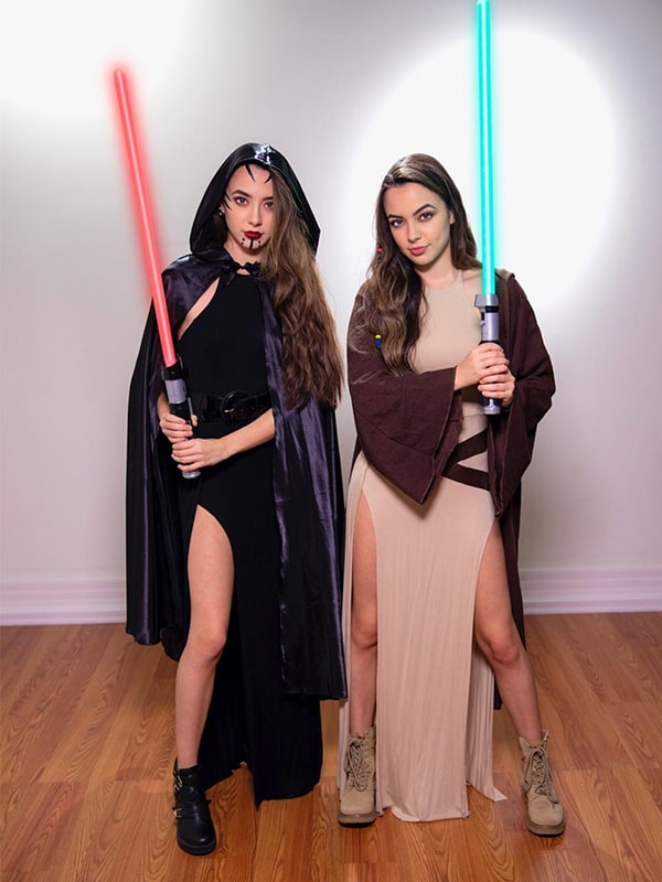 11 Inspiring Halloween Costume Ideas For You And Your Best Friend