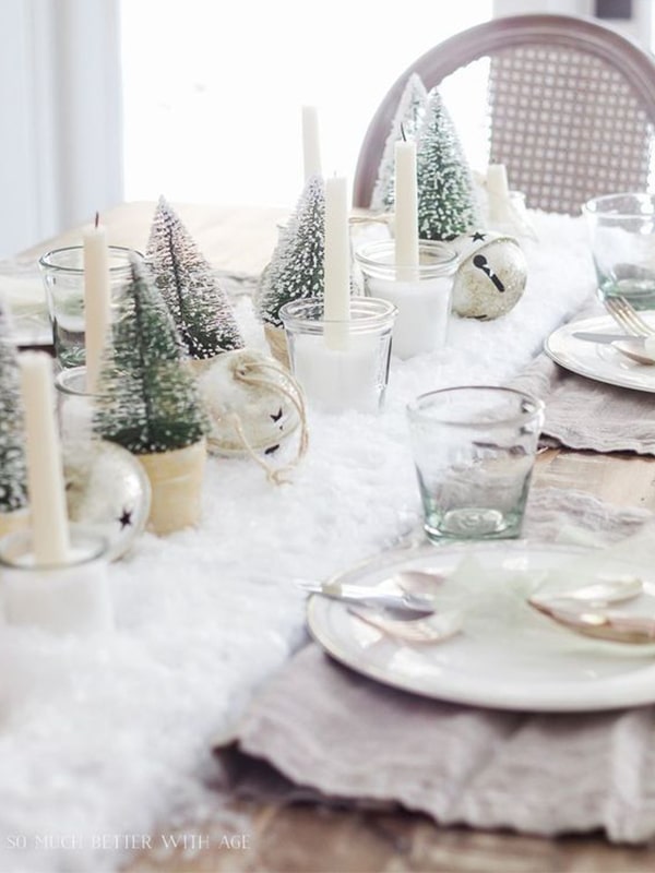 32 Festive Christmas Table Setting Ideas That Bring The Holiday Joy