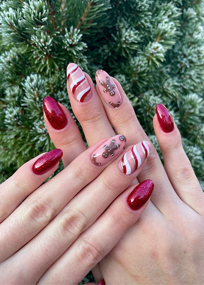 32 Festive Christmas Nail Art Ideas To Celebrate This Season