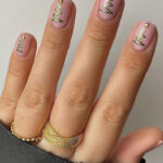 32 Festive Christmas Nail Art Ideas To Celebrate This Season