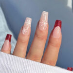 32 Festive Christmas Nail Art Ideas To Celebrate This Season