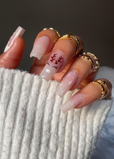 32 Festive Christmas Nail Art Ideas To Celebrate This Season